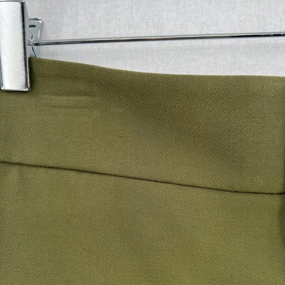 ALICE + OLIVIA Shorts Womens 6 Olive Green Cady High Waist Clean Short NWT - Picture 11 of 16